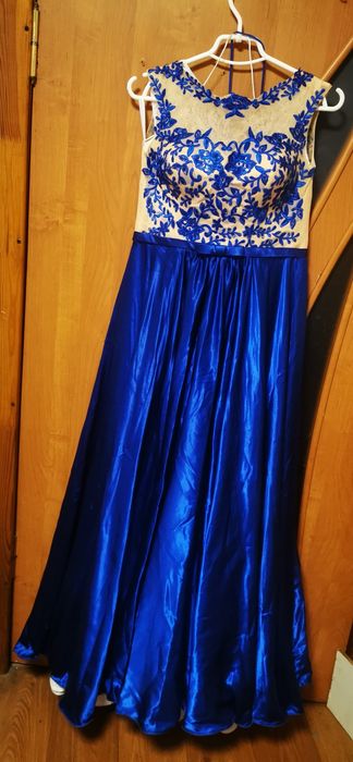 Вечірнє(випускне) плаття