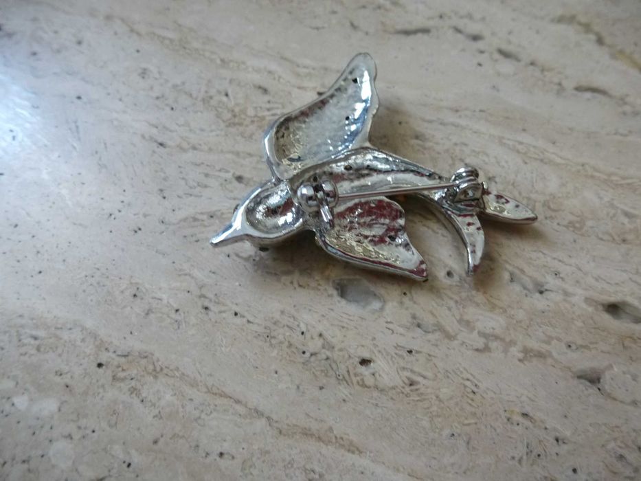 Alfinetes de peito , de  Bijuteria