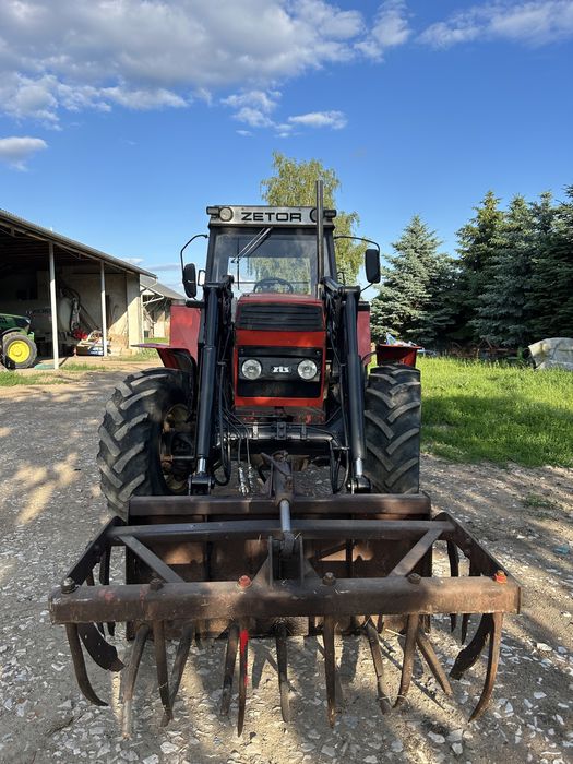 Zetor 12145 z turem i osprzętem