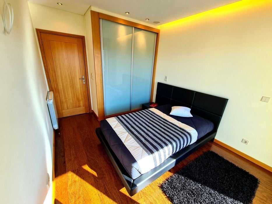 Alugo Quarto Individual a Estudante do Ensino Superior por Candidatura