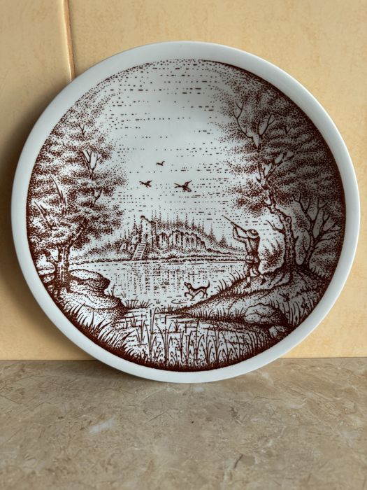 Talerz ozdobny z porcelany Wawel