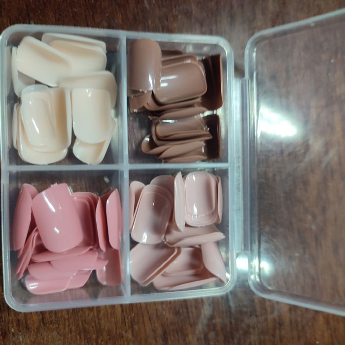 Накладні нігті набори