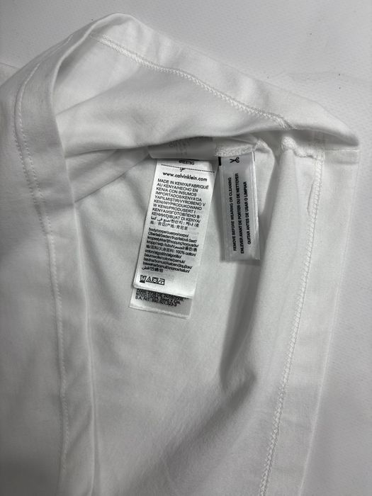 Футболка  Calvin Klein.  ОРИГІНАЛ.    С.  М. Л