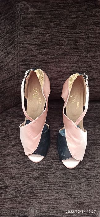 Profesjonalne buty do tańca. Wysoki obcas. Rozm 40