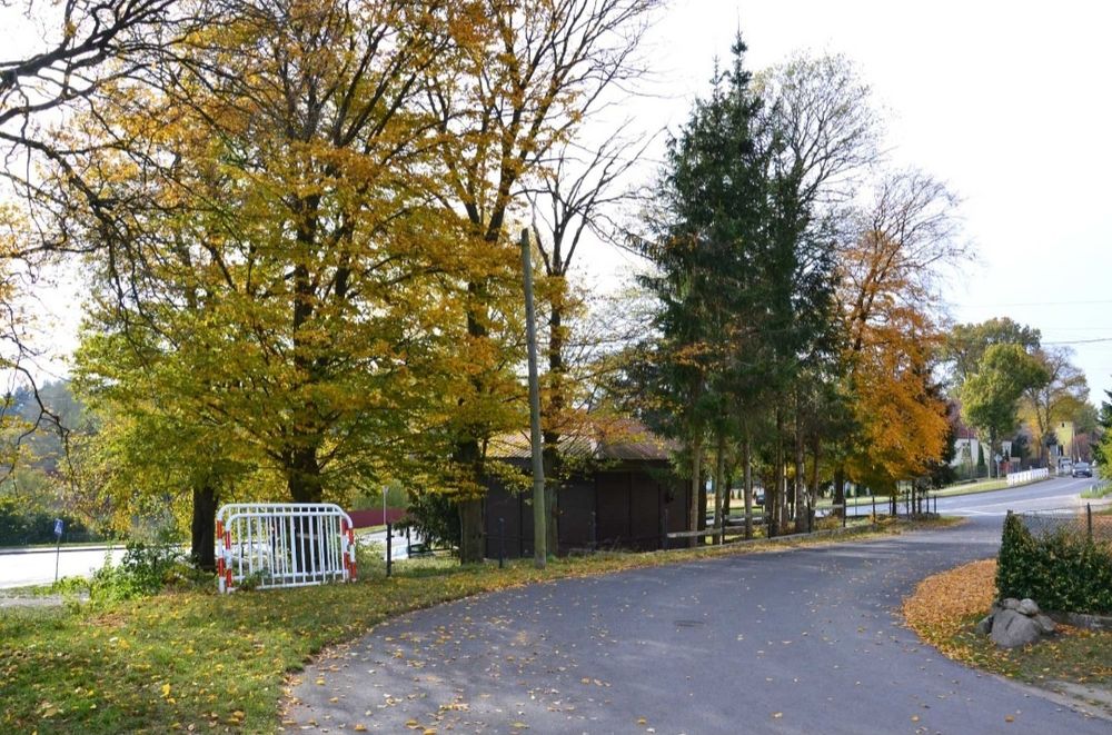 Działka usługowa inwestycyjna przy drodze DW189 teren plac