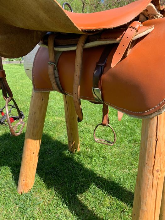 Sprzedam siodło skórzane + kantar gratis