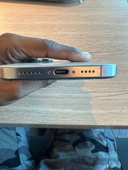 Iphone 16 Pro Max (256)