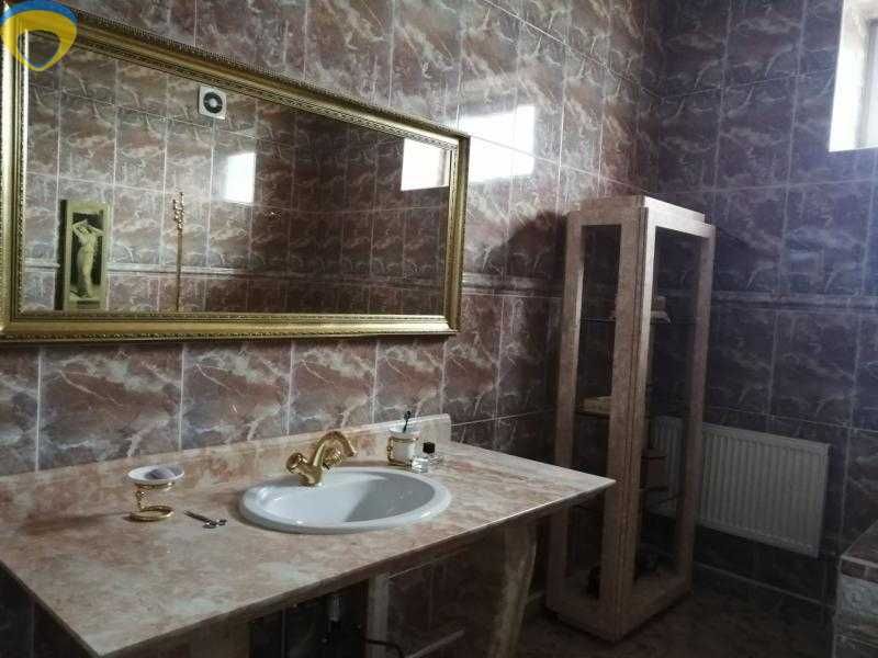 Розкішний будинок преміум-класу з басейном | Продаж з меблями
