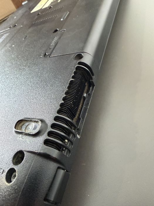 Laptop Samsung R580 (Uszkodzony)