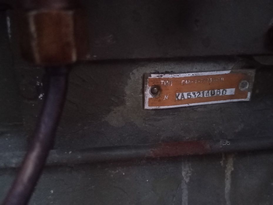 Продам бензиновий генератор 4 кв