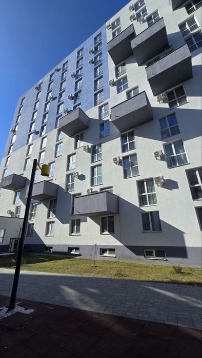 Терміновий продаж двохкім квартири Рудненська зданий будинок