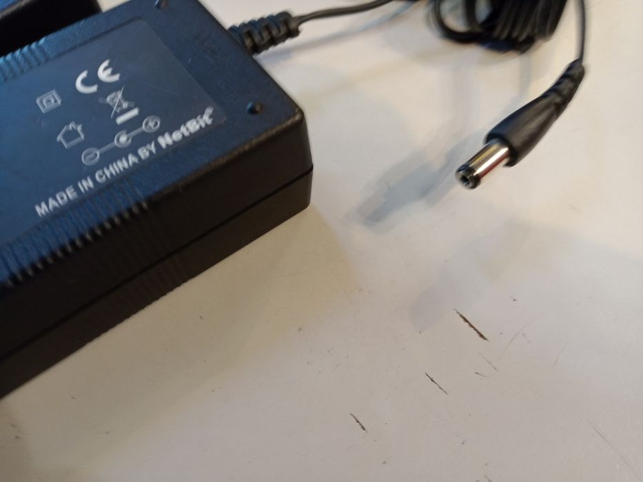 Zasilacz 12v 2A Sagemcom dekoder LED kamera zabawka router modem