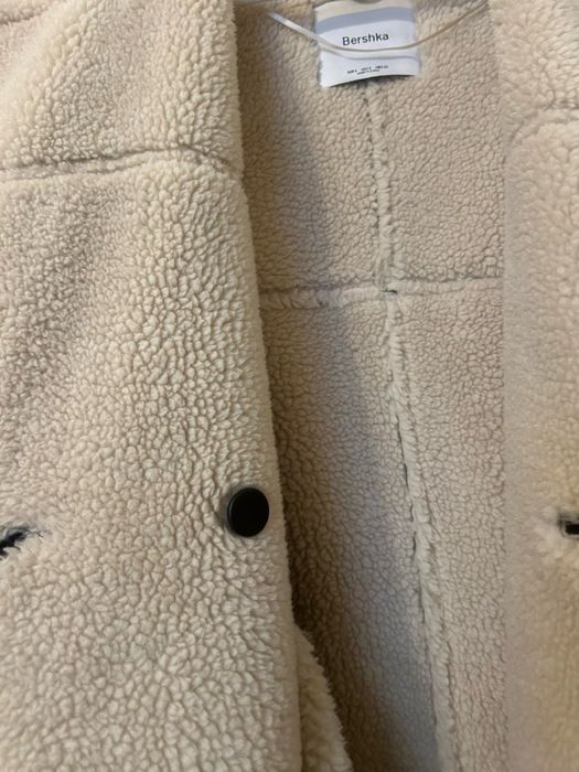 Дублянка Bershka