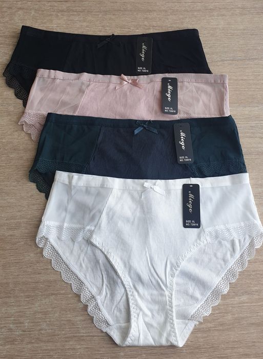 4×Damskie majtki figi w prążek XL