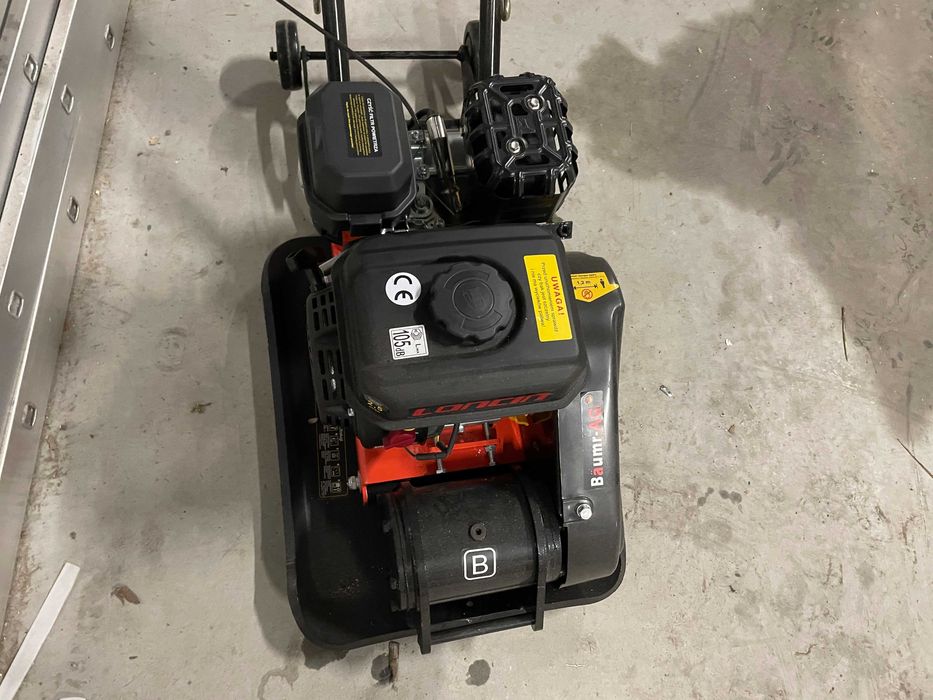 Zagęszczarka gruntu ubijak BAUMR-AG 90 kg silnik LONCIN + GRATISY
