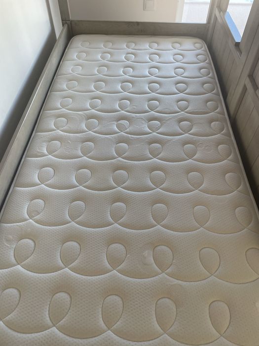 Cama alta de crianca Casinha Madeira