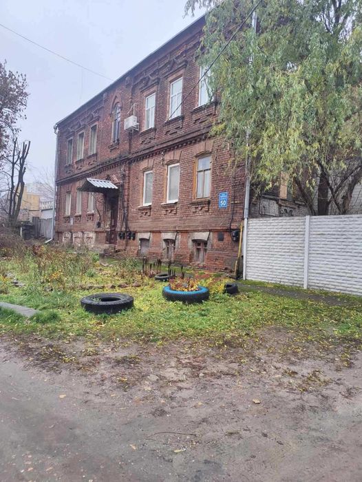 Gk Продам 2 кімнатну квартиру біля метро Левада
