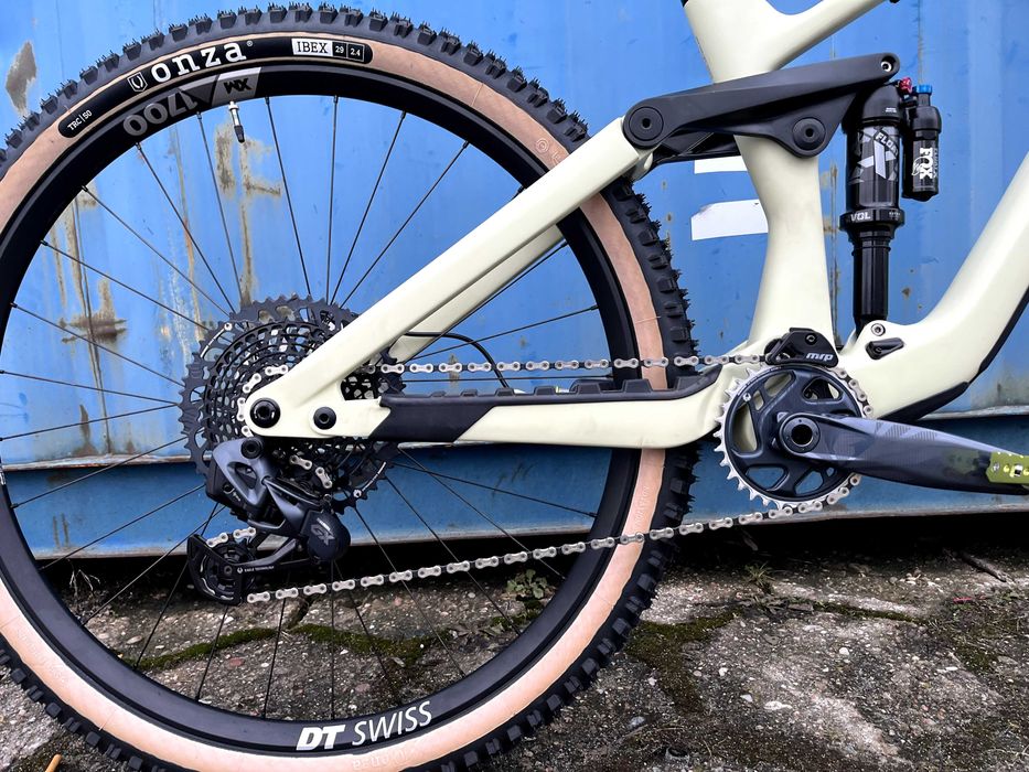 -62% Wyprzedaż Rower full Bixs Peak 140 L karbon FOX Sram GX AXS
