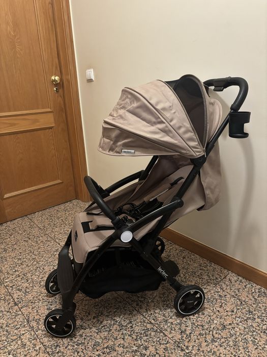 Leclerc carrinho de passeio compacto Magicfold Plus