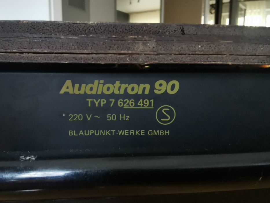 Amplituner BLAUPUNKT Audiotron 90