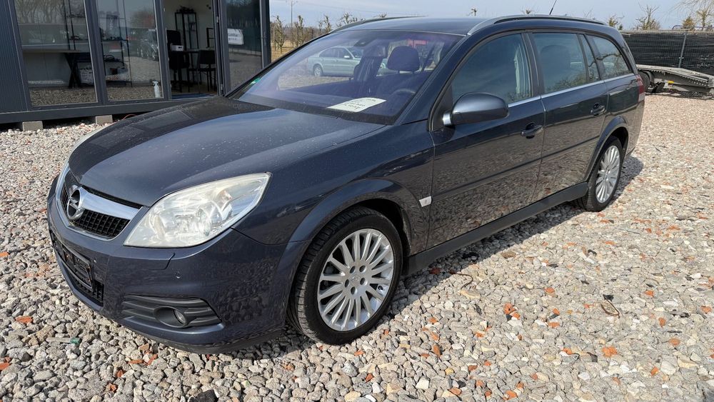 Opel Vectra 1.9 cdti 150 koni xenon klima navi