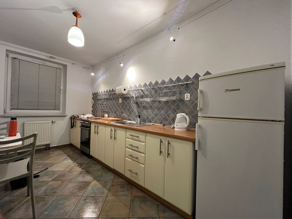 Mieszkanie jednopokojowe, osobno kuchnia, 42m2, Rozdroże