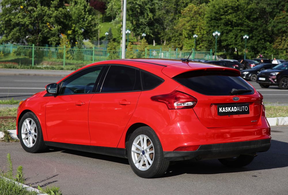 Ford Focus 2017 VIN 1FADP3K23HL247283 фото оголошення 4 з 20