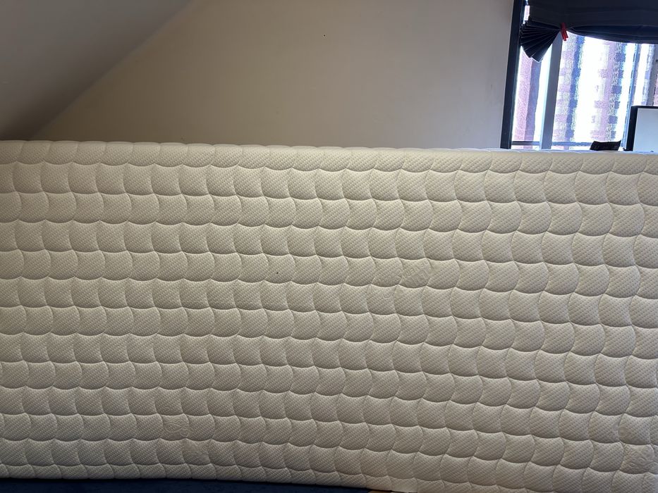 Vendo Colchao Colunex , medida 1.00x2.00