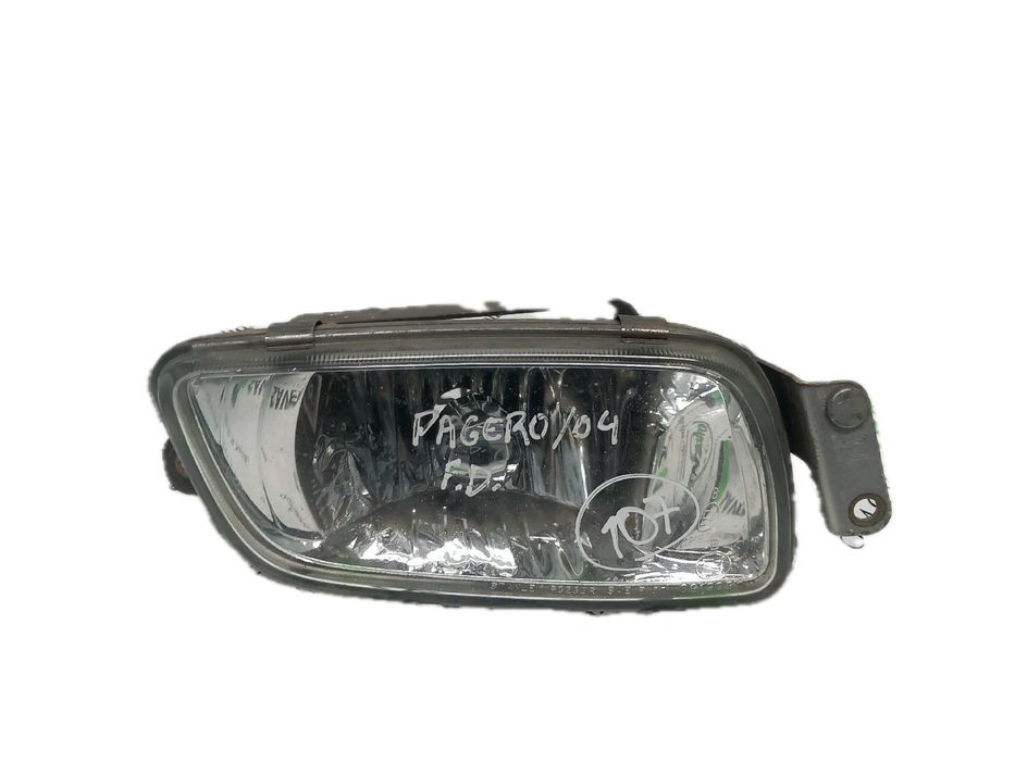 Farol nevoeiro frente direito MITSUBISHI Pajero II (V3_W)