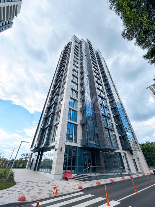 ФАСАДНЕ приміщення - 200м2 | БЕЗ% 3800$/m2 | Новопечерські липки – další