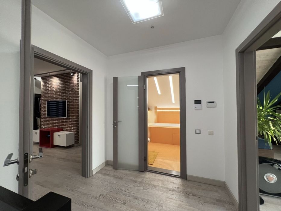 Продам дом Обуховка ул.Заречная  ,Лес