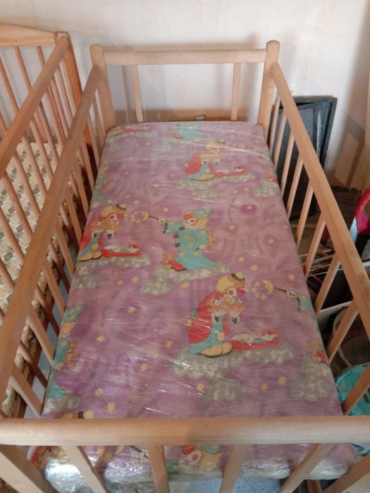 Кроватка детская