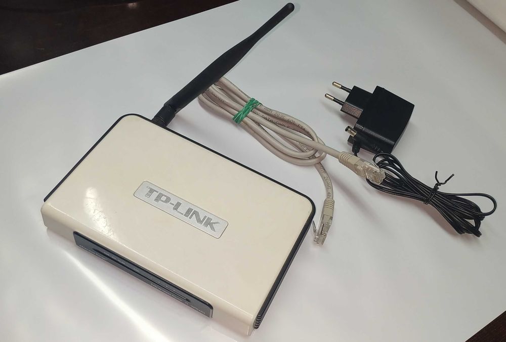 Маршрутизатор TP-LINK TL-WR542G wi-fi роутер