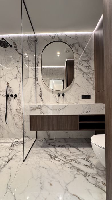 Боздош. Продаж 2-х кімнатної. Шо 75 м.кв.