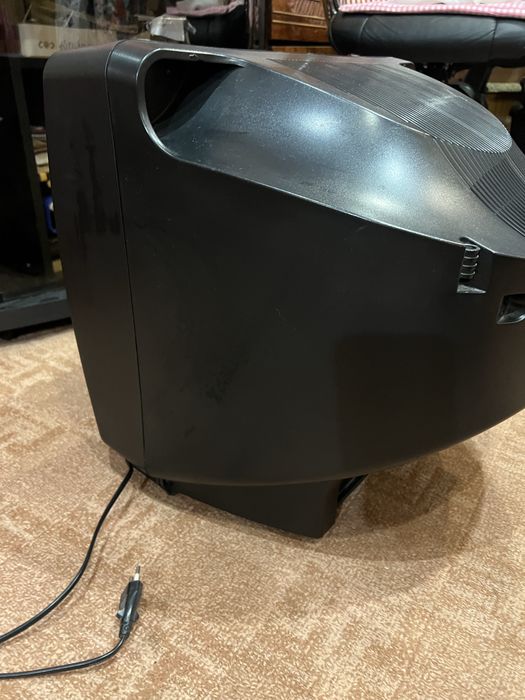 Телевизор lg CF-20E60