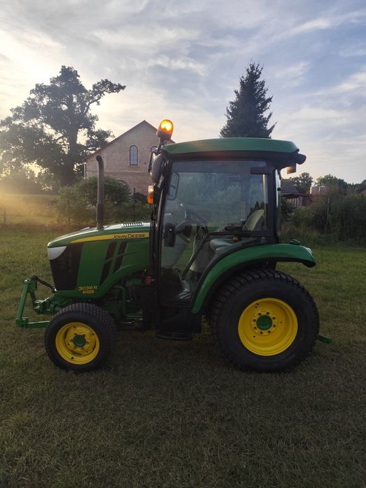 John Deere 3038R 1600mth WOM TUZ 4x4 KLIMA