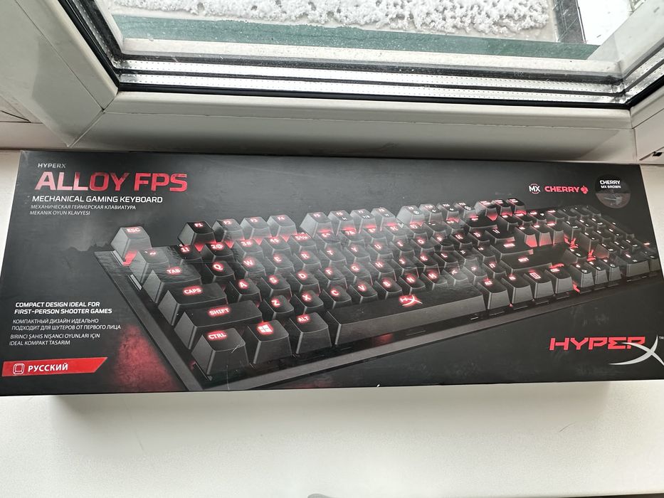 HyperX Alloy FPS механічна ігрова клавіатура з червоною підсвіткою
