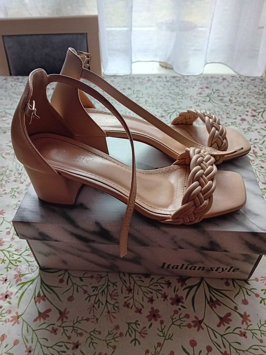 Buty damskie eleganckie