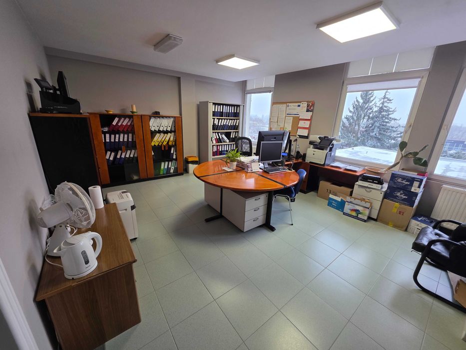 Biuro z pięknym widokiem blisko centrum