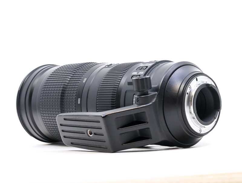 Nikon 200-500mm f/5.6E ED VR Teleobjetiva