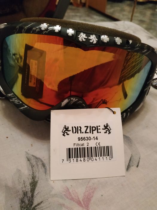 Маска - Очки горно лыжные. Новые  привезли с Америки. DR. ZIPE. В упак