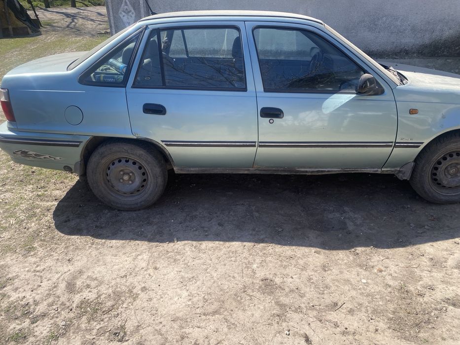 Продам нексію на ходу
