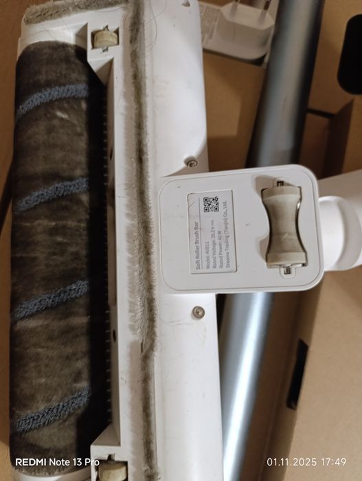 2 пылесоса один вертикальный ,новый,,Германия.2 dream,aккумулятор