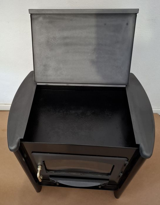 Salamandra a Lenha em Excelente Estado