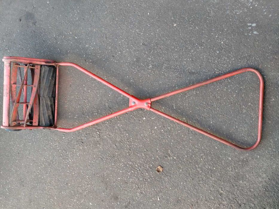 Газонокосилка механическая из СССР ручная можно для гольфа и фитнеса