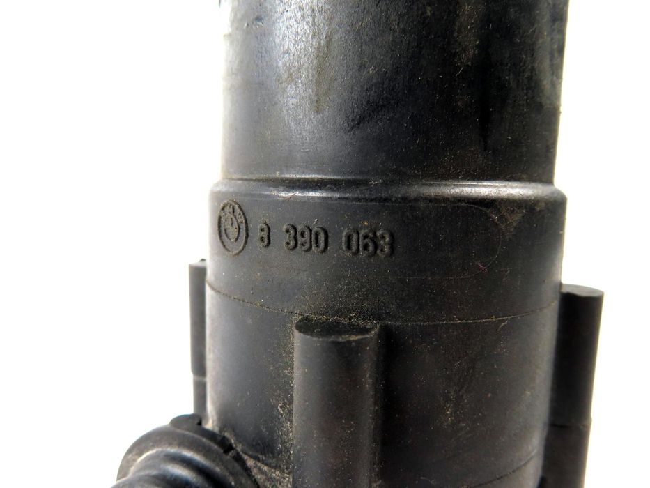 Bomba De Água Bmw 3 Touring Ref: 64118390063 1982 - 2003