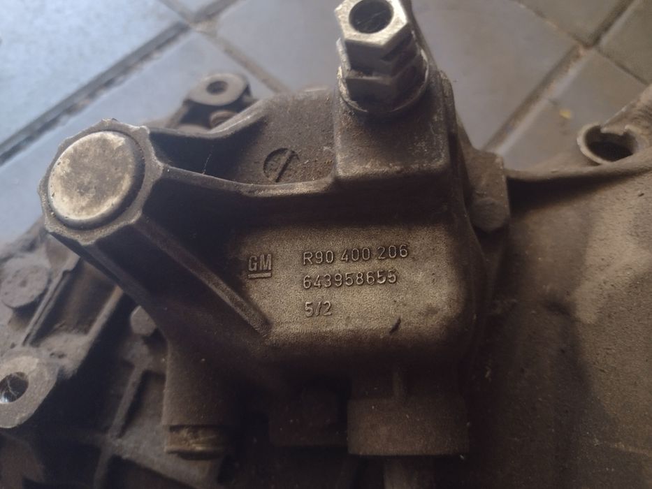 МКПП R90 400 206 OPEL