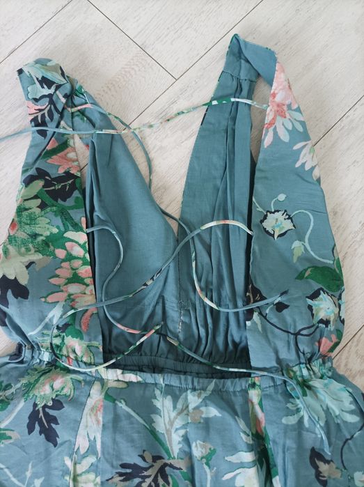 Продам одним лотом женские вещи 13 вещей