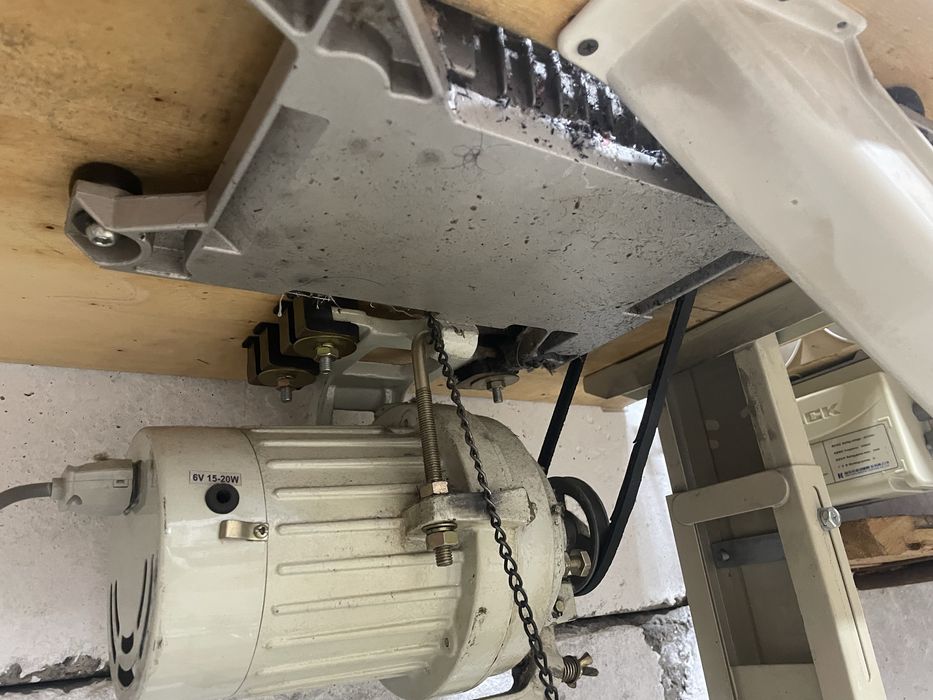 Оверлок Gemsy Gem737F