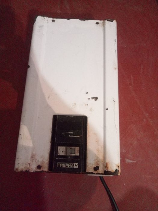 Стабілізатор напруги